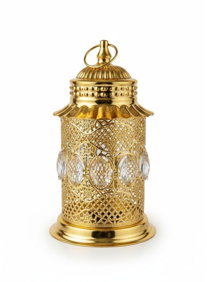 فانوس رمضاني فاخر بلون ذهبي، مزين بألماس متلألئ، يبلغ ارتفاعه 22 سم وقطر قاعدته 13سم. إضاءته دافئة. - Image 1